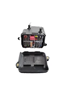 ALFA ROMEO STELVIO 2021 Right Passenger Fuse Relay Junction Box USED OEM 17-23 - Picture 1 of 8