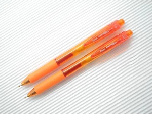(No de seguimiento)) 5 piezas bolígrafo rodillo Pentel Ener Gel BLN-105 0,5 mm naranja (Japón)