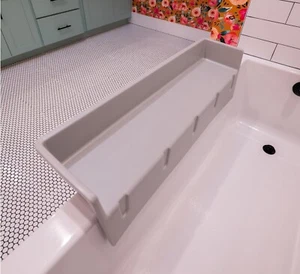 Large Suction Cup Bathtub Splash Guard for Kids - Fun & Organized Bath Time - Picture 1 of 7