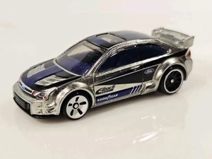 Hot Wheels Exclusive 2025 ZAMAC Themed Multipack 2008 Ford Focus Loose - Picture 1 of 6