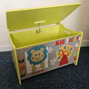 SAFARI Toy Box 60x38x36cm, Kids Toys Storage Chest with Lid - Lime Green - Picture 1 of 4