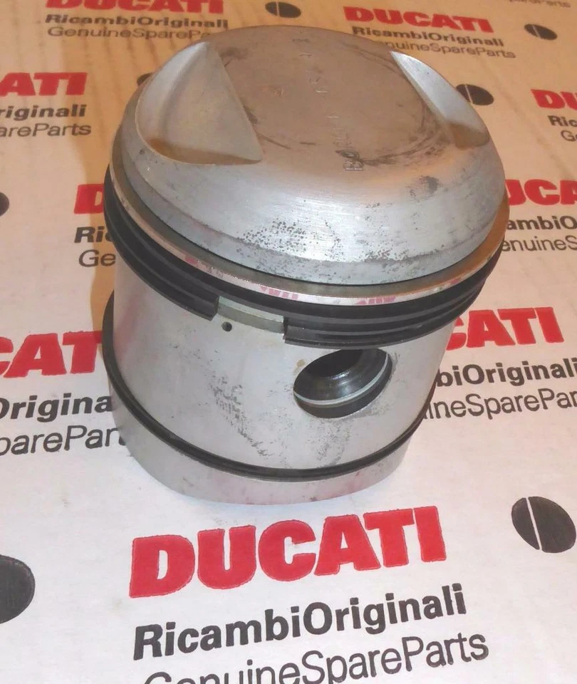 1964-70 Ducati Monza Junior 160cc NOS 61mm BORGO piston assembly + rings &  pin - Image 1 of 1