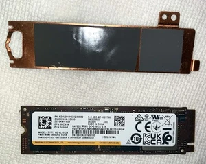 Samsung PM9A1 512GB M.2 NVMe PCIe Gen4 SSD MZ-VL2512A & HEATSINK! Tested - Afbeelding 1 van 4