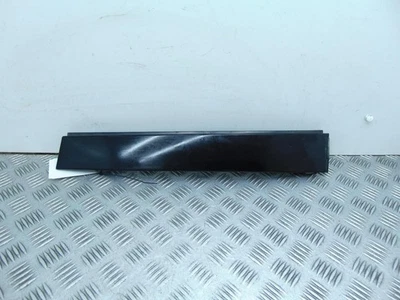 Pilar de moldura de puerta trasera fuera de juego para conductor derecho Volkswagen Sharan MK2 2010-2021S Foto 1 de 4