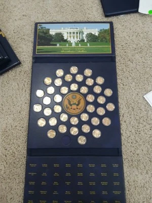 World Reserve Monetary Exchange Presidential Dollars Album.    READ DESCRIPTION  - Image 1 of 4
