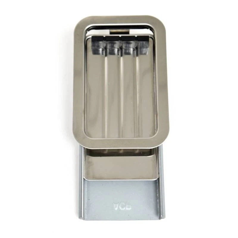 ПЕПЕЛЬНИЦА/ЗАДНЯЯ 1965-68 FORD MUSTANG КАБРИОЛЕТ - Изображение 1 из 1