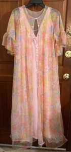 VTG FLOCKED FLOWER POWER Pink Robe Set Womens Ruffle & Ribbons LG - Picture 1 of 9
