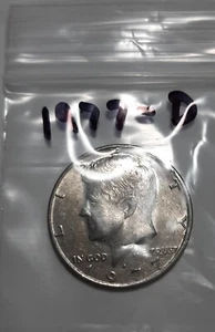 1977-D Kennedy Half Dollar, Circulated but NICE ! - Picture 1 of 3