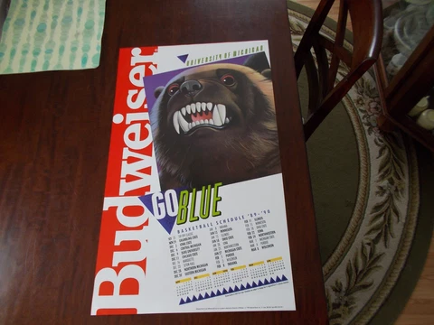 1989-90 UNIVERSITY OF MICHIGAN BASKETBALL SCHEDULE POSTER Cover