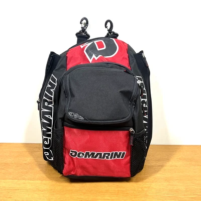 Mochila de beisebol DeMarini Voodoo OG Premium vermelha preta - Imagem 1 de 4