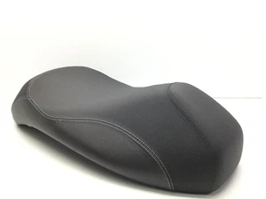 SELLA SPORT SADDLE COMPLETA PIAGGIO VESPA GTS 125 2007 2012 M31300 - Zdjęcie 1 z 14