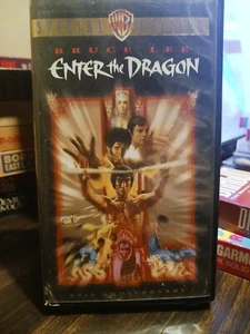 Enter The Dragon VHS 1973 Bruce Lee 25th Anniversary Special Edition Clam Shell - Picture 1 of 3