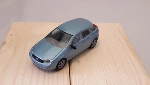 Ford Focus ZX5 - Blue - New Ray - China - Picture 1 of 6