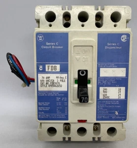 FDB3070 Eaton Cutler-Hammer 70 Amp 3-polig 600 Volt Leitungsschutzschalter + A1X1PK (75) - Bild 1 von 8