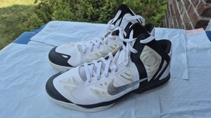 NIKE Air Max Jordan's Hyperaggresor Size 12.5 U S Pre-Owned  E - Picture 1 of 7