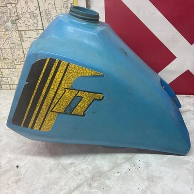 Yamaha IT175 1982-83 OEM TANQUE DE GASOLINA GASOLINA Foto 1 de 4