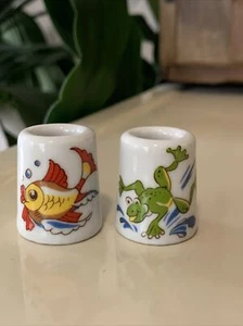 2 Vintage Miniatur Porzellan Kerzenständer Fisch Frosch Tier Design Germany - Bild 1 von 11