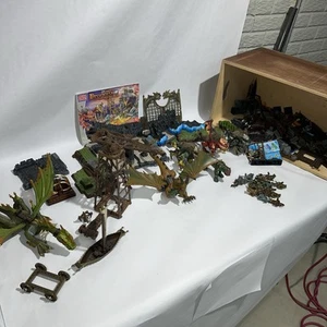 Mega Bloks Dragons Krystal Wars Wooden Toy Box Chest Instructions & Pieces HUGE - Picture 1 of 18