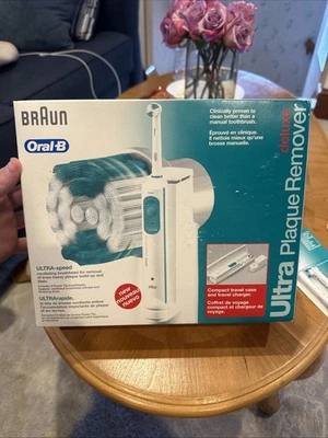 Removedor de placa Braun Oral-B Deluxe Ultra D 9525 D Foto 1 de 4