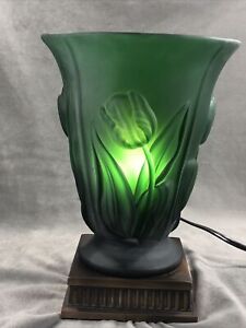Art Nouveau Hunter Green Puffy Tulip Accent Lamp