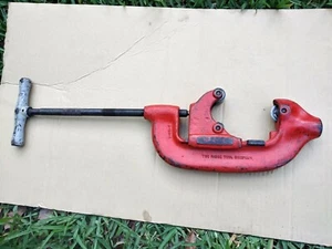 RIDGID 2 in. to 4 in. Model 4-S Heavy-Duty Pipe Cutter Made in USA - Picture 1 of 10