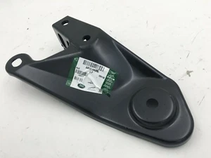 JAGUAR XK8 XKR 96-06 REAR LEFT LH SUBFRAME FEET SUPPORT A FRAME BRACKET PLATE - Picture 1 of 5
