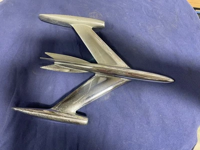 OLDSMOBILE 1953 1954 Jet Rocket Hood Ornament Deluxe Super 88 98 Starfire - Image 1 of 4