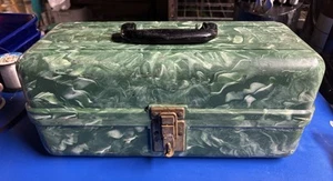 Caja de aparejos de colección Plano 4200 Plas-Tak mármol verde y blanco - Imagen 1 de 7