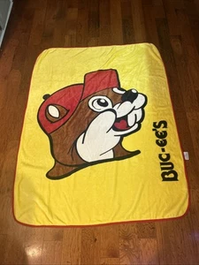 Buc-ee's Plush Throw Blanket Yellow Large 55” X  68" Beaver Mascot Red Trim EUC - Picture 1 of 5