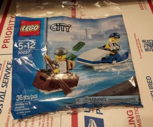LEGO City Police Watercraft Polybag Set 30227 MIB Vintage - Picture 1 of 2