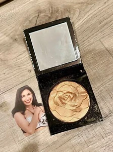 MAC x Selena Bronzer - Picture 1 of 4