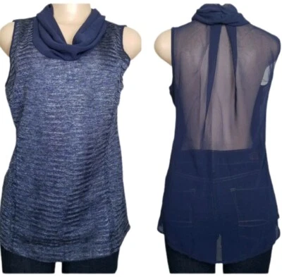Blusa Top Hilton Hollis Para Mujer Azul Sin Mangas Cuello Capucha Mediana Texturizada Transparente Foto 1 de 4
