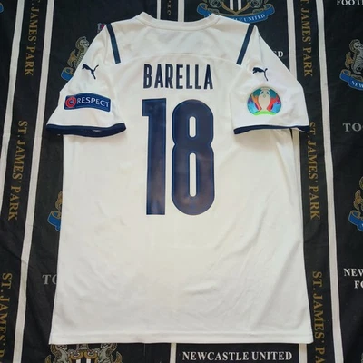 Italy Away Football Shirt Jersey 2020 2021 Nicolo Barella Puma Size M - Image 1 of 4