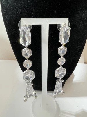 Pendientes colgantes de cristal Kendra Scott Foto 1 de 3