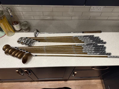 Adams A7 OS Ladies Golf Clubs - Complete Set - Image 1 of 4