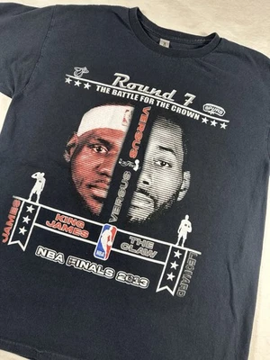 Camiseta Throwback 2013 Finales NBA Ronda 7 LeBron James Kawhi Leonard Talla M/L Foto 1 de 4