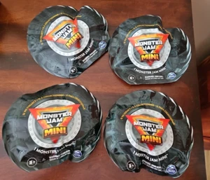 2024 Monster Jam Mini - Serie 16 - 4 Stück ungeöffnet #728, #733, #736 und #738 - Bild 1 von 6