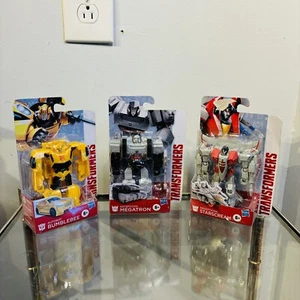 Hasbro Transformers Authentics 4" Actionfigur Spielzeug Konvolut NEU - Bild 1 von 8