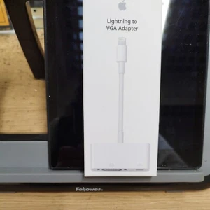 Lighting To VGA adapter - Picture 1 of 2
