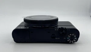 SONY CYBER-SHOT DSC-RX100 FOTOCAMERA DIGITALE 20,2 MP 3,6 X NERO - Foto 1 di 2