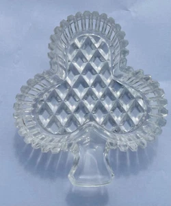 Vintage Clover Leaf Ring Dish Tray Vanity 11cm x 9 cm - Picture 1 of 4