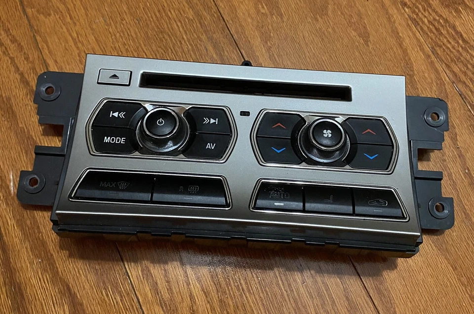 Unidade de controle climático aquecedor A/C Jaguar XF 2012 - 2015 P: CX23-18C858-CD FABRICANTE DE EQUIPAMENTO ORIGINAL! - Imagem 1 de 4