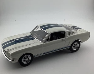Franklin Mint B11TY26 1:24 Scale The 1965 Shelby GT-350 Mustang - Picture 1 of 13