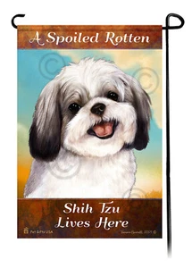 A Spoiled Rotten Silver and White Shih Tzu Lives Here - Imagen 1 de 1