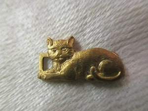 Vintage gold tone Charm Cat - Picture 1 of 2