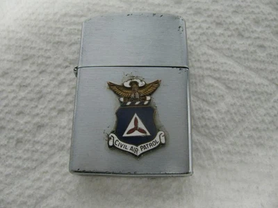 Encendedor de colección de la Patrulla Aérea Civil Foto 1 de 4