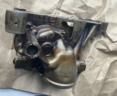 Bomba de aceite Audi A6 A4 S4 B5 Allroad VW Passat V6 2.8 2.7T - Original - 078 115 105 Foto 1 de 4