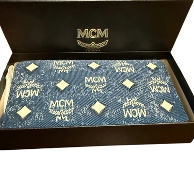 Cartera MCM Larga Azul Vintage Denim Lona Cuero Monograma Logo Cremallera Foto 1 de 4