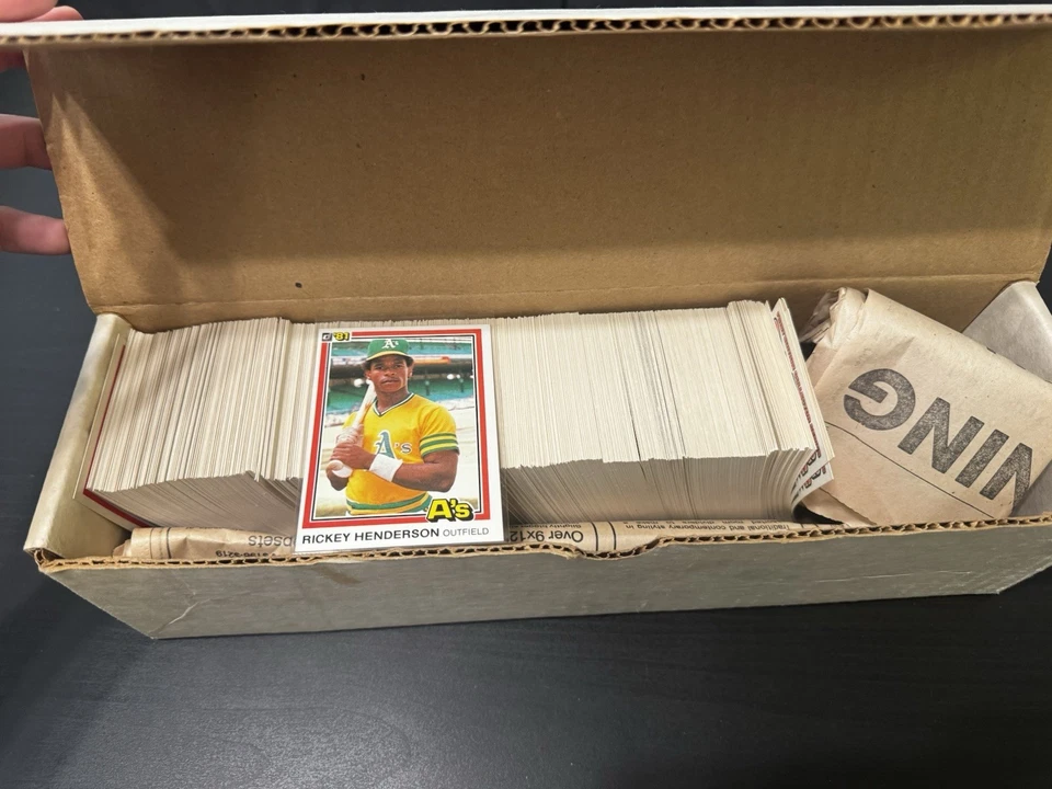 Juego completo de tarjetas de béisbol Donruss 1981 Foto 1 de 2