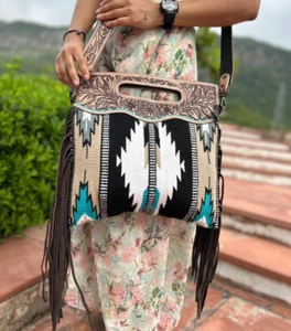 Aztec handbag with leather straps - Picture 1 of 2